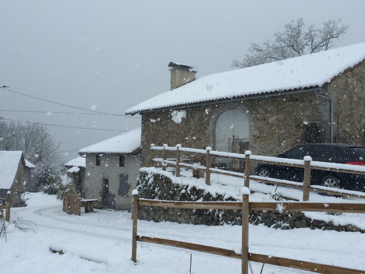 La Grange Du Lac De Cantales Lacapelle-Viescamp エクステリア 写真